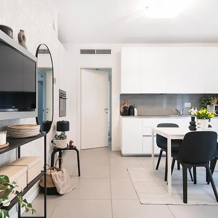 Apartment Luxury In Moscova Milan